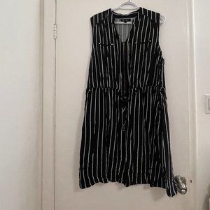 Lilly Morgan Black and White Stripped Dress, Sleeveless, Size 2XL